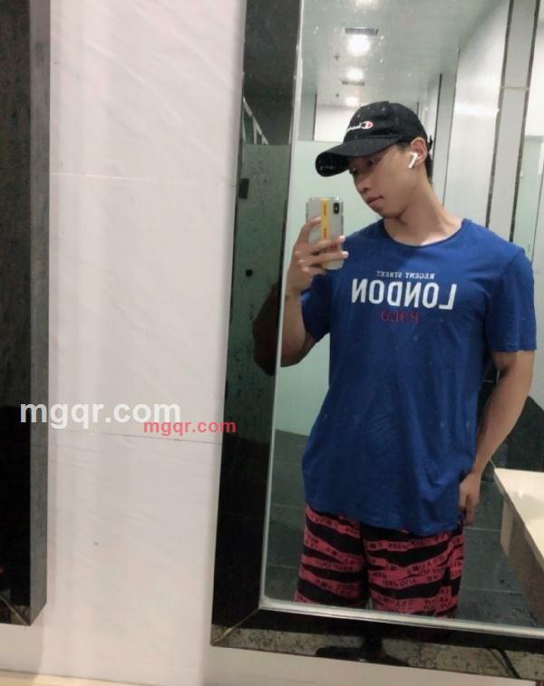 Y泽Y的第2张照片