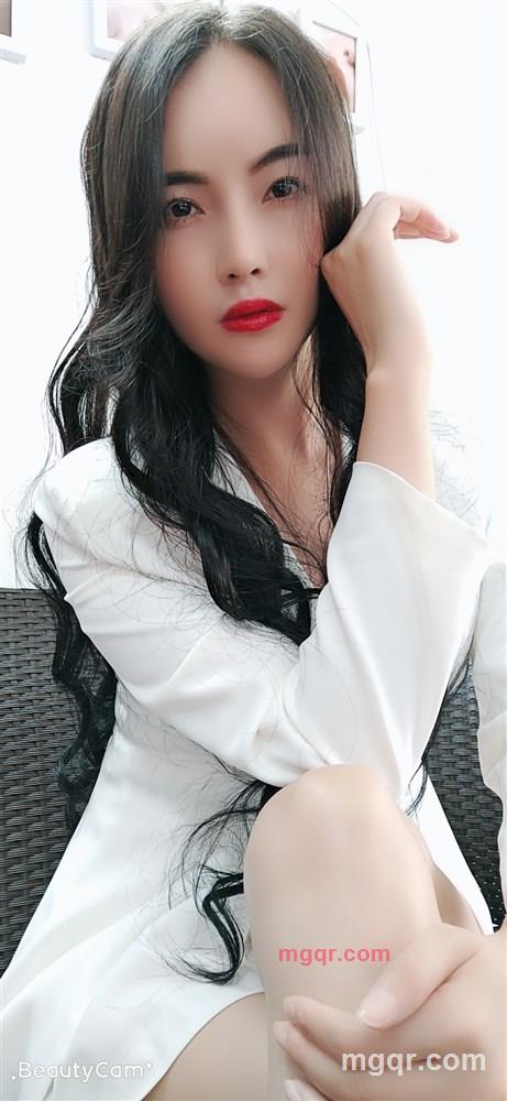 女人如花的第3张照片