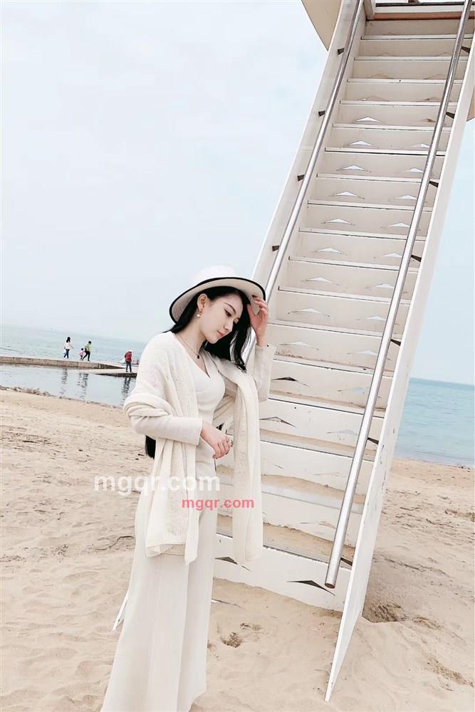 小黑魔仙的第1张照片