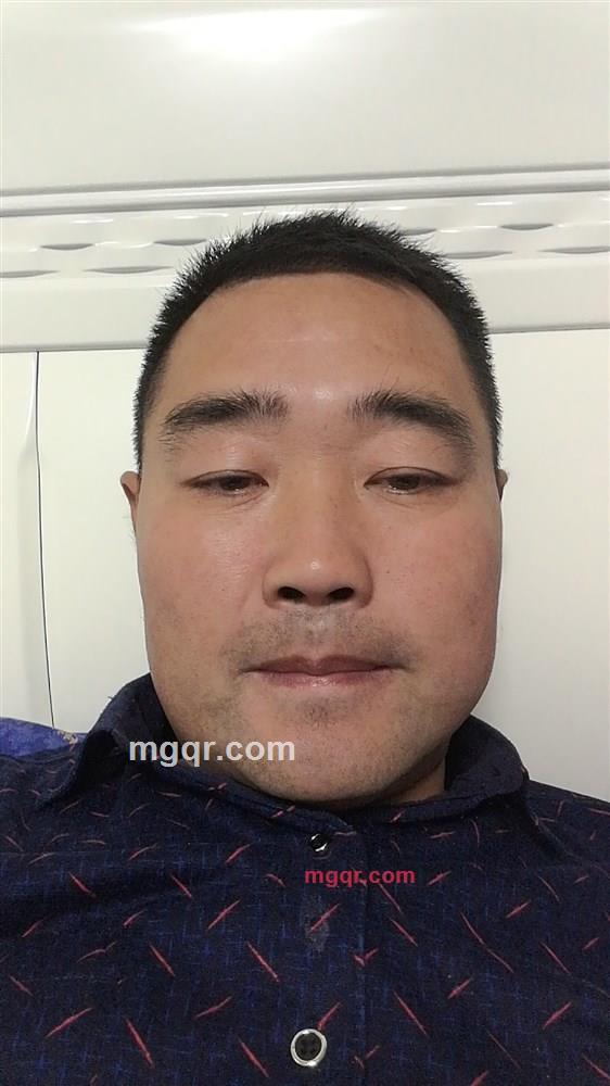 日月明的第1张照片