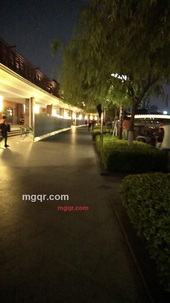 小迷弟的第1张照片