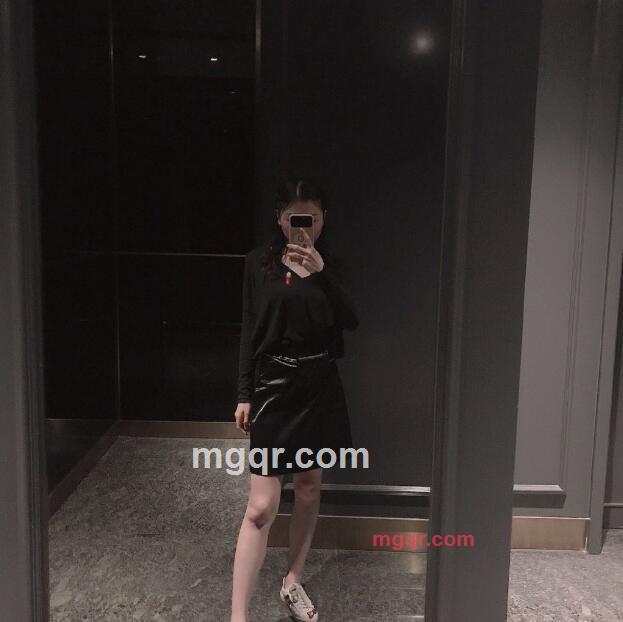 爱闹的小可爱的第1张照片