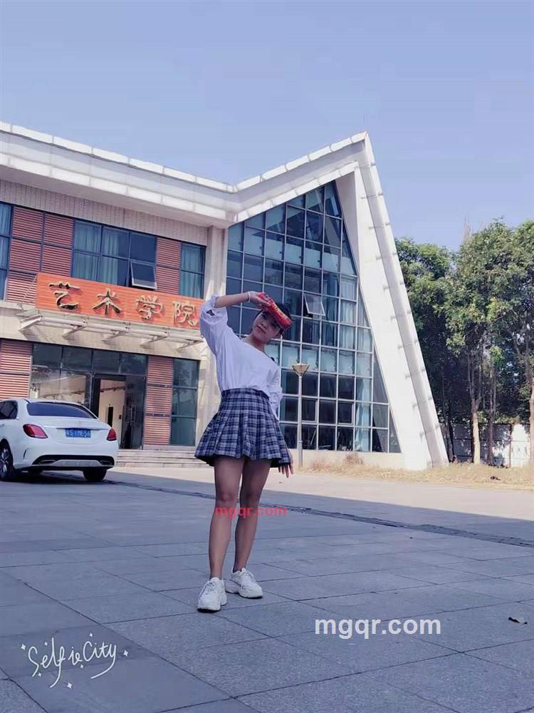 天使的微笑的第2张照片