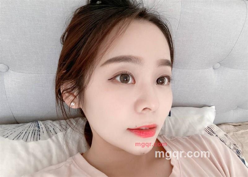 月球上的公主的第6张照片