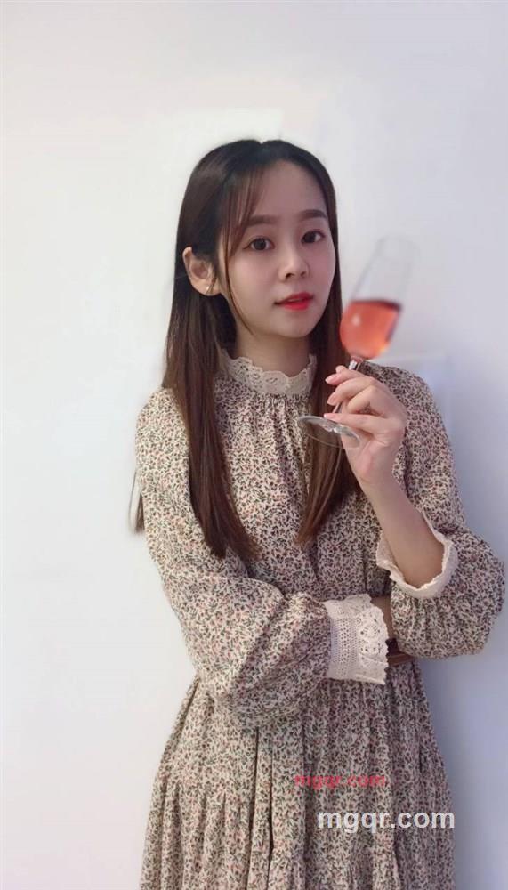 月球上的公主的第2张照片