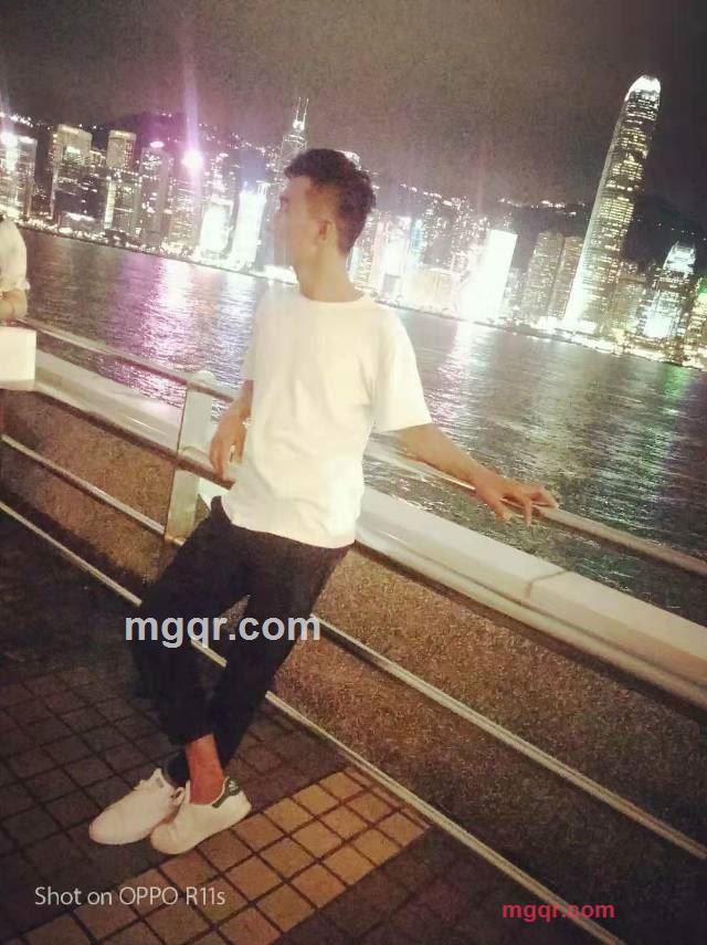 回眸一笑百媚生的第2张照片