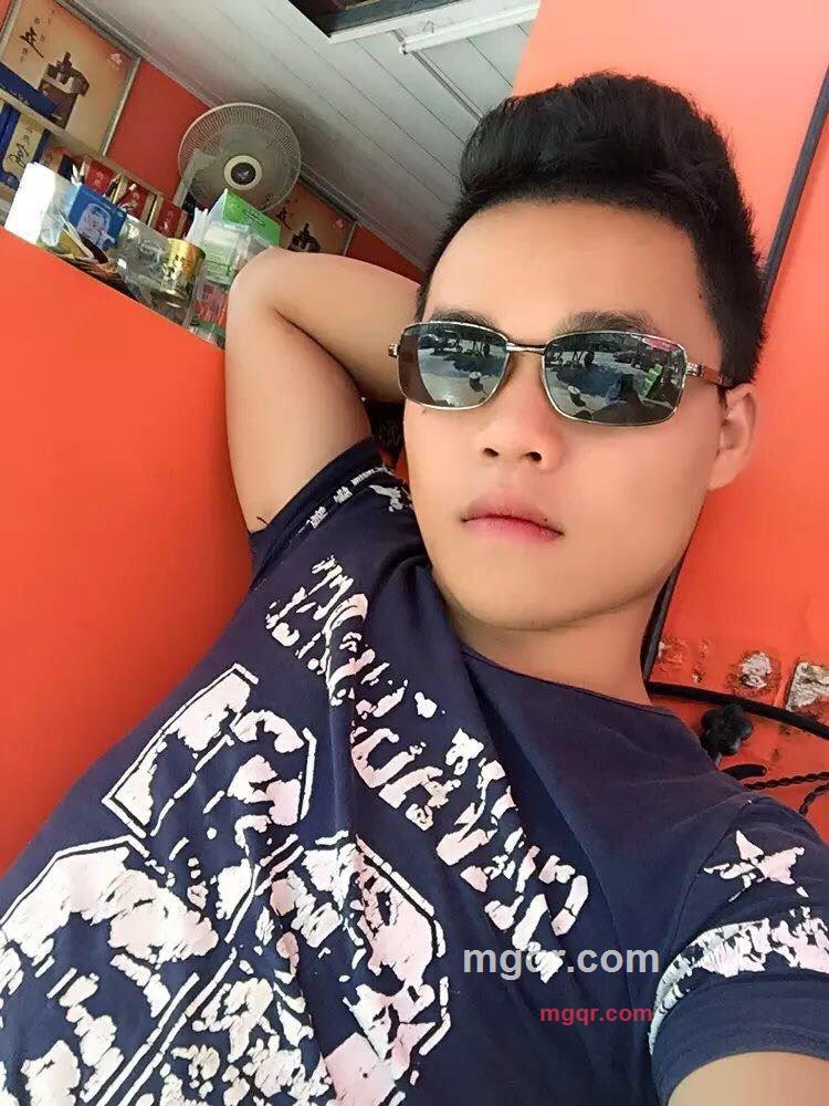 三杯酒的第1张照片