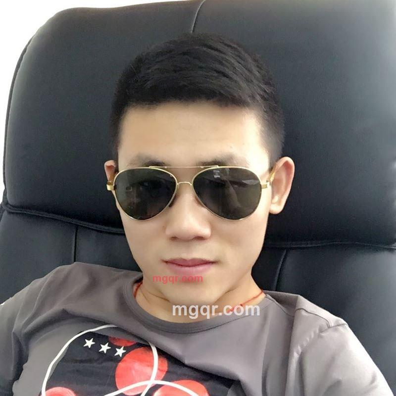 再吻我吧的第2张照片