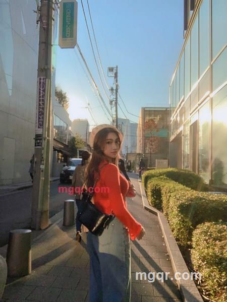 猫猫の抱枕的第2张照片