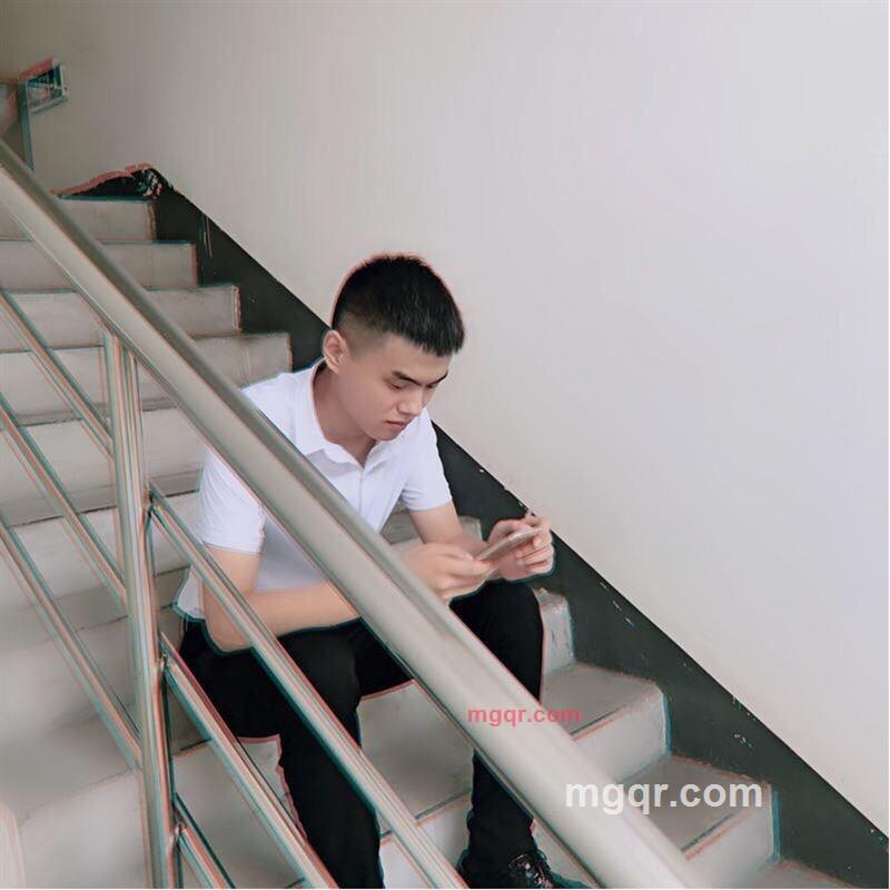 栀念i的第2张照片