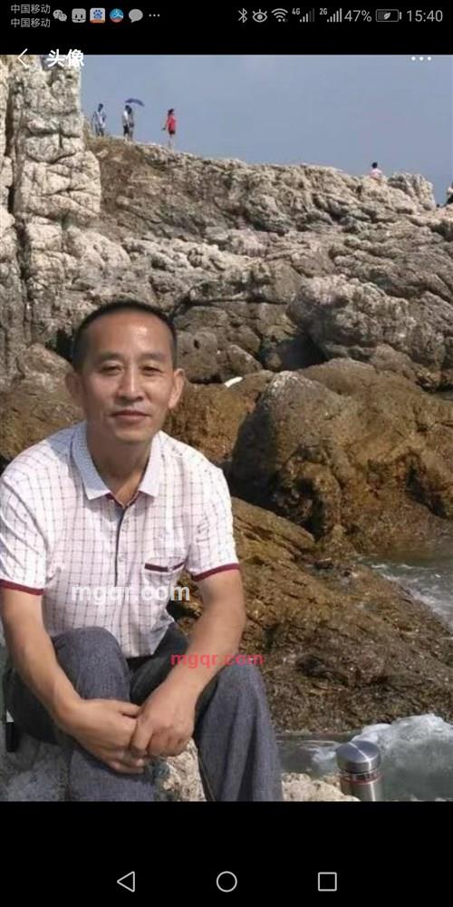 活得潇洒,爱得疯狂的第1张照片