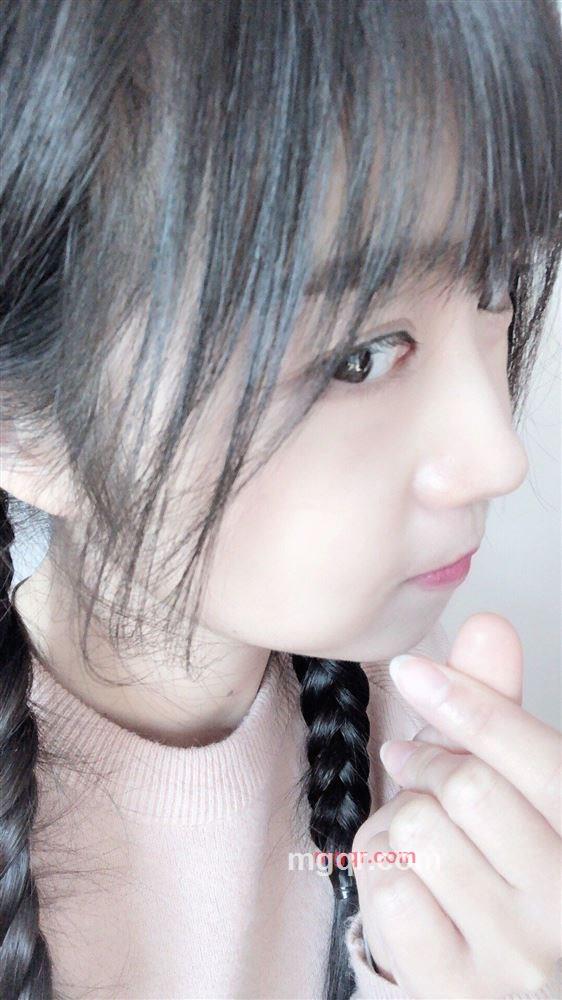 安晴柚的第19张照片