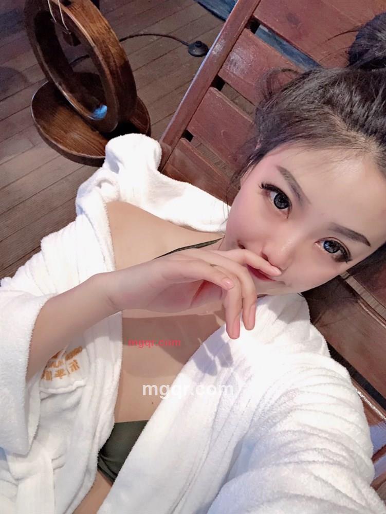 小小在这里呢的第1张照片