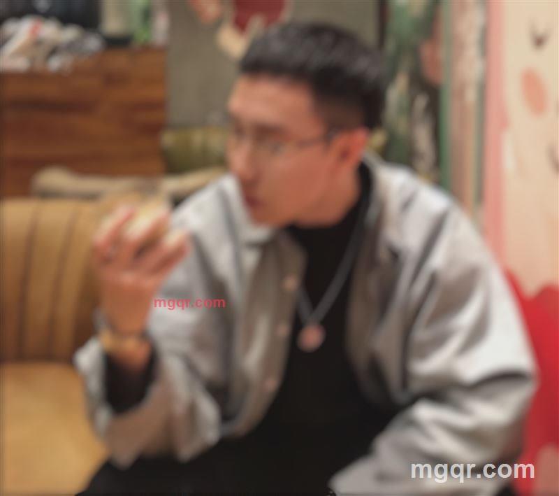 小二的捏捏的第3张照片