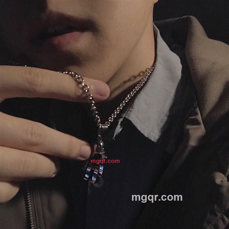 小二的捏捏的第1张照片