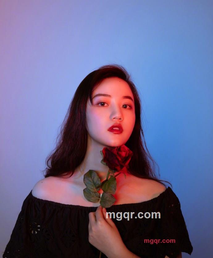 春色外泄的第1张照片