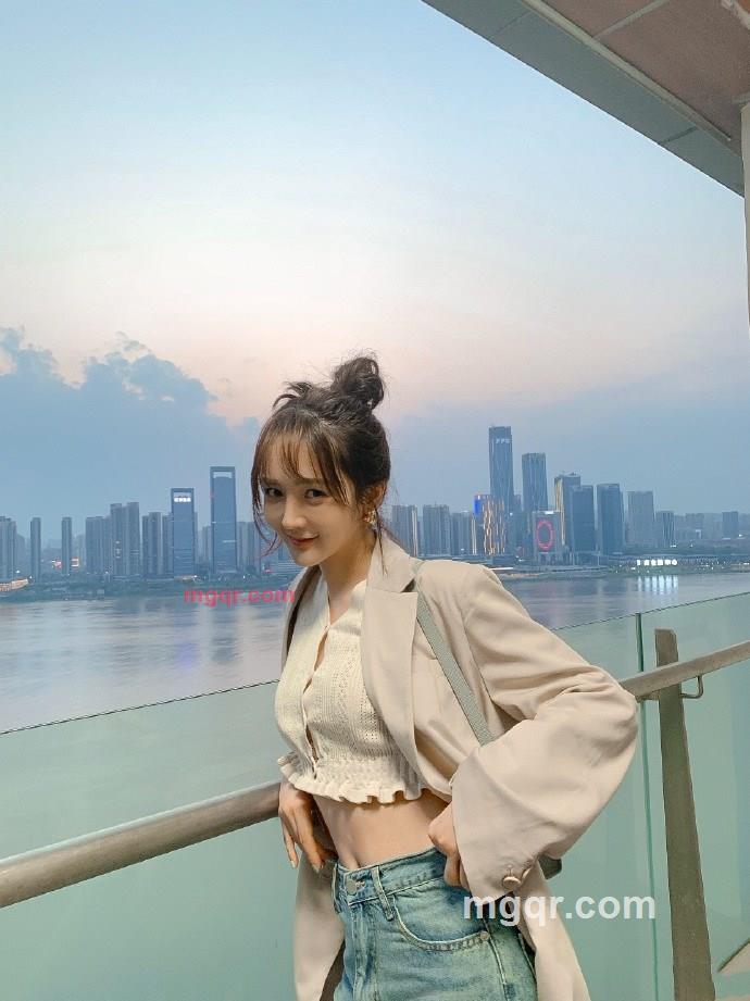 微微小雨的第1张照片