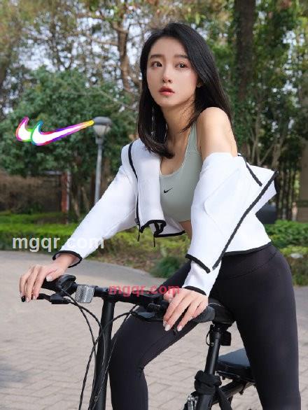 美少女情怀的第2张照片