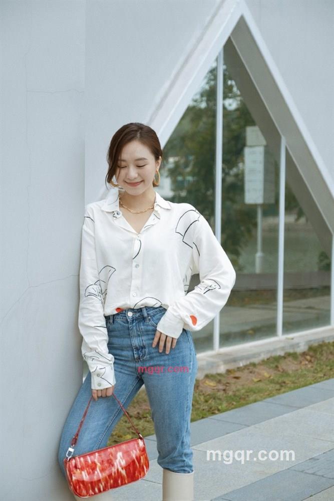 悲伤的酒的第4张照片