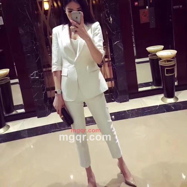 知梦若鸿的第1张照片