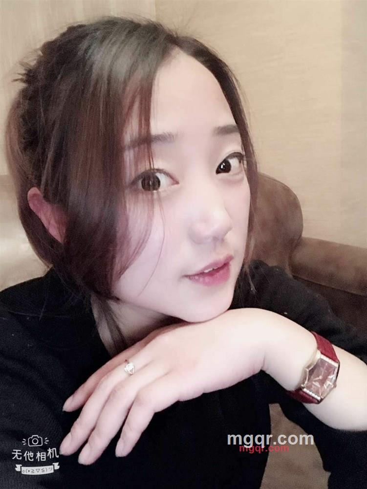 通红的苹果的第1张照片