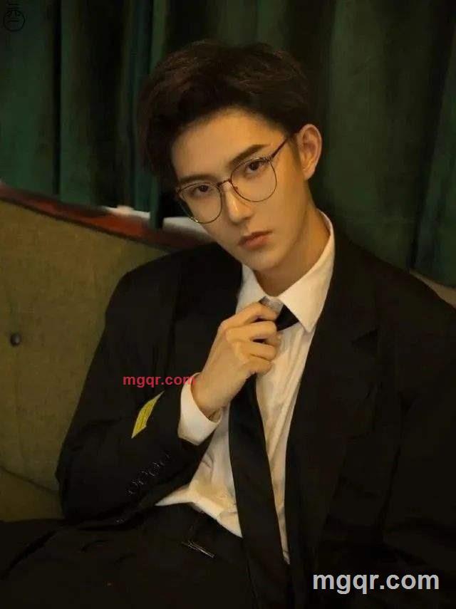 男神的第1张照片