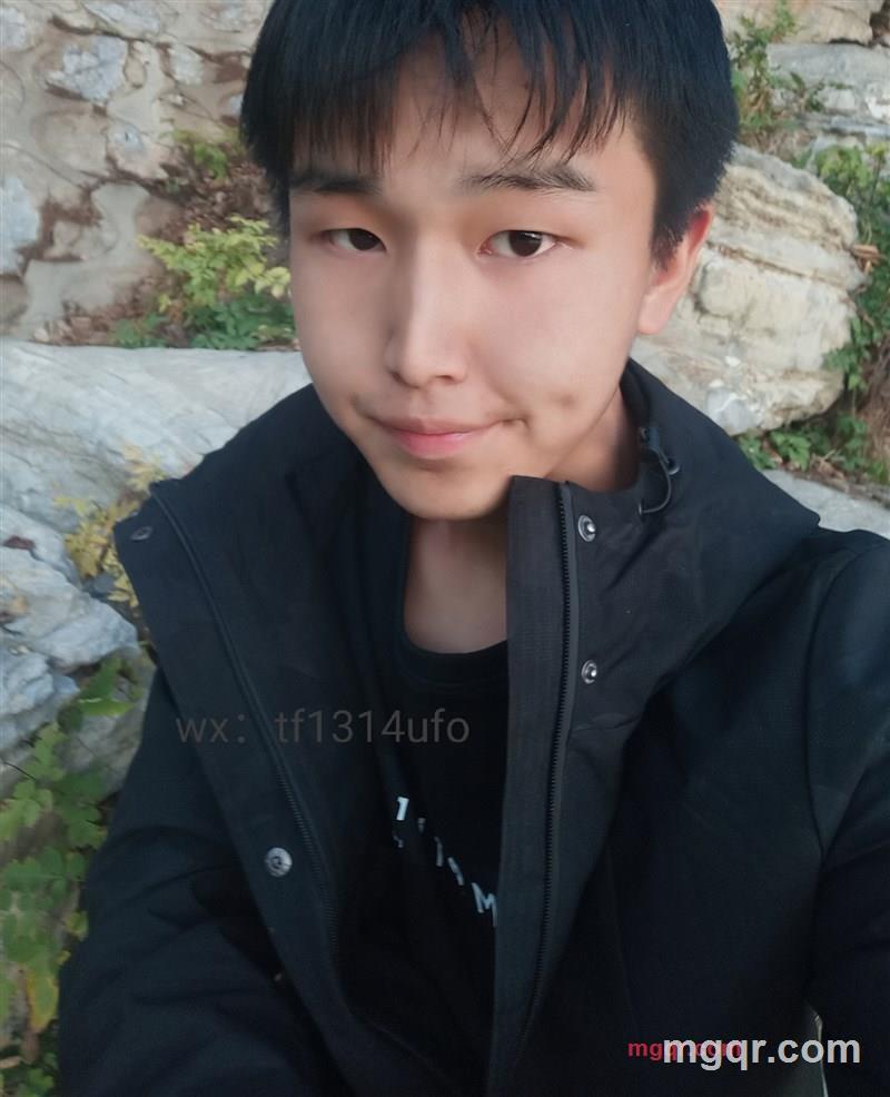 tf1314ufo的第2张照片