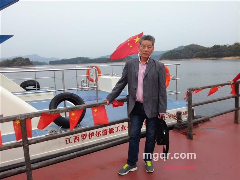 湖上明月的第2张照片