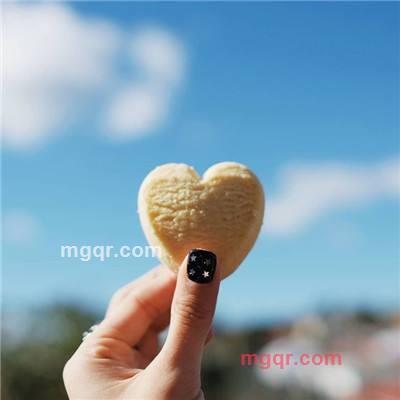 黏人的胖丸子的第2张照片