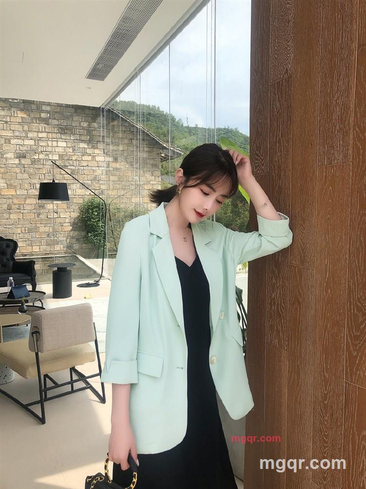 自信优雅的第4张照片