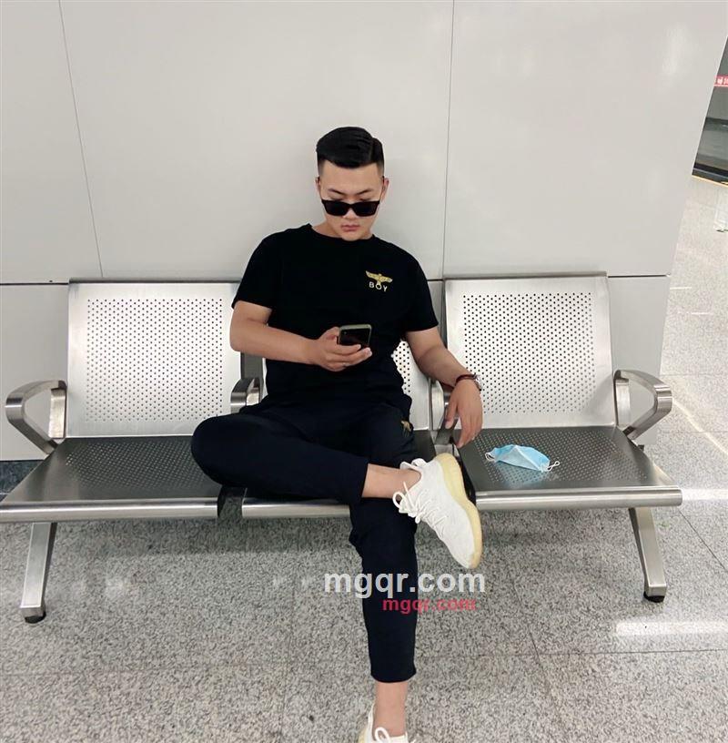 老公的第1张照片