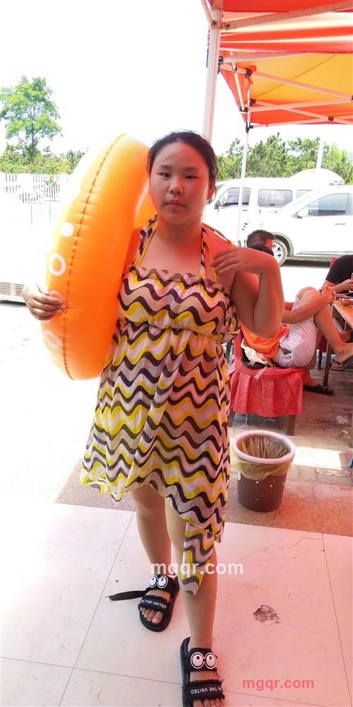 何巧儿的第2张照片