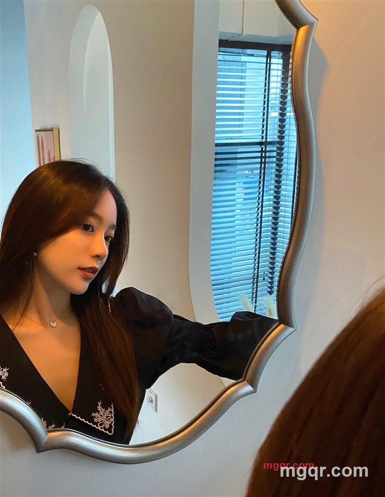 五黄六月的第1张照片