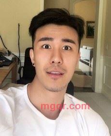 徒步的旅行者的第3张照片