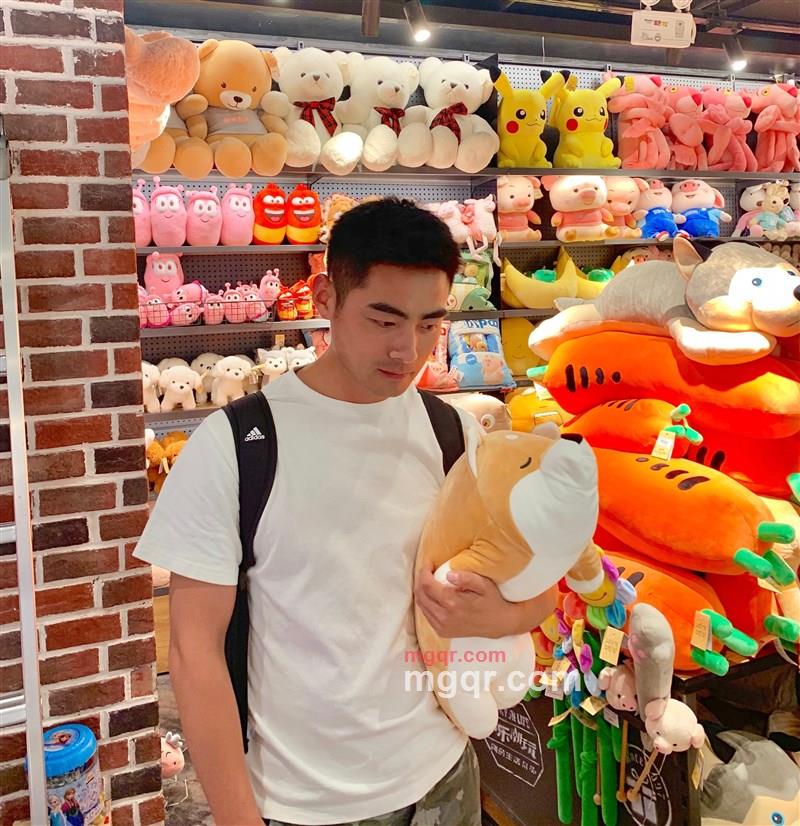 黑白颠倒、的第1张照片