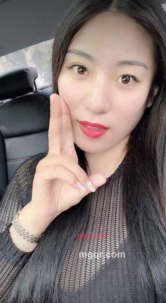 转身的魅力的第1张照片