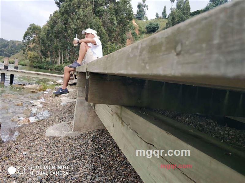 牵你的手的第2张照片