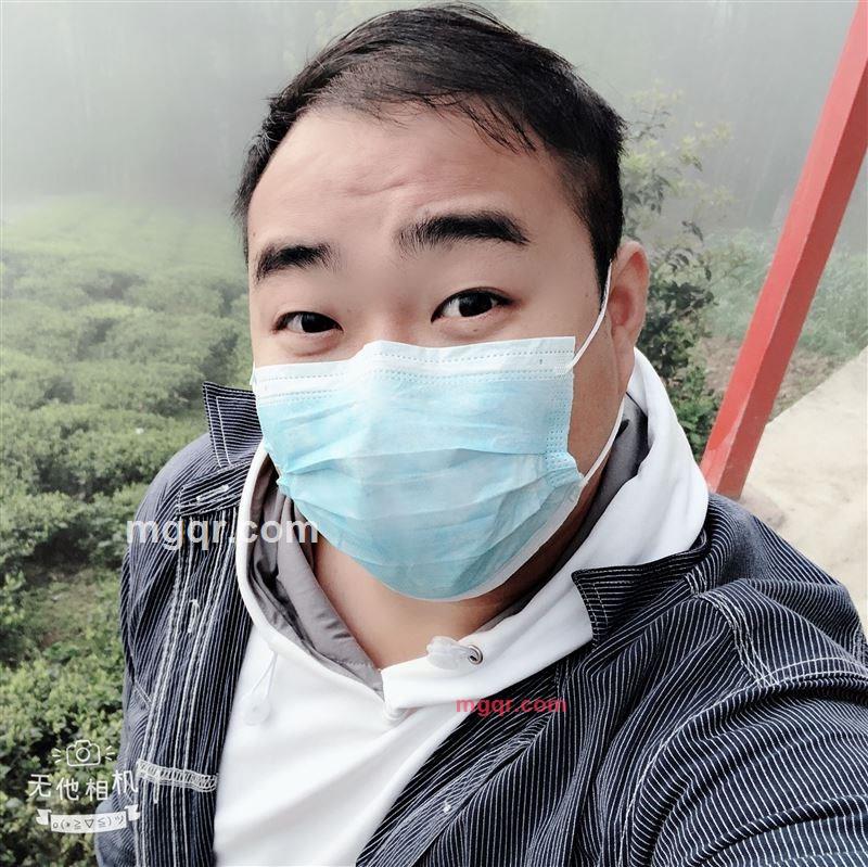 孤独小毒物的第3张照片