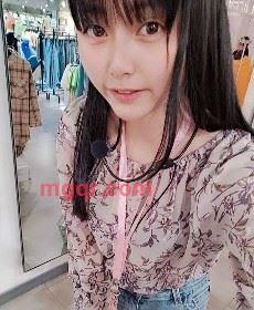 可爱的女孩的第1张照片