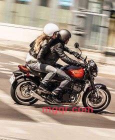 雨夜的你的第3张照片