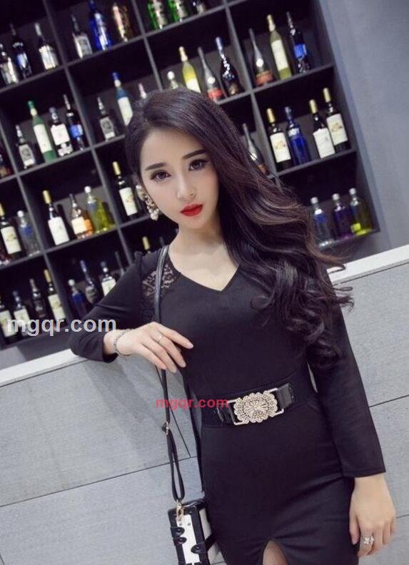 小魔女妮妮的第1张照片