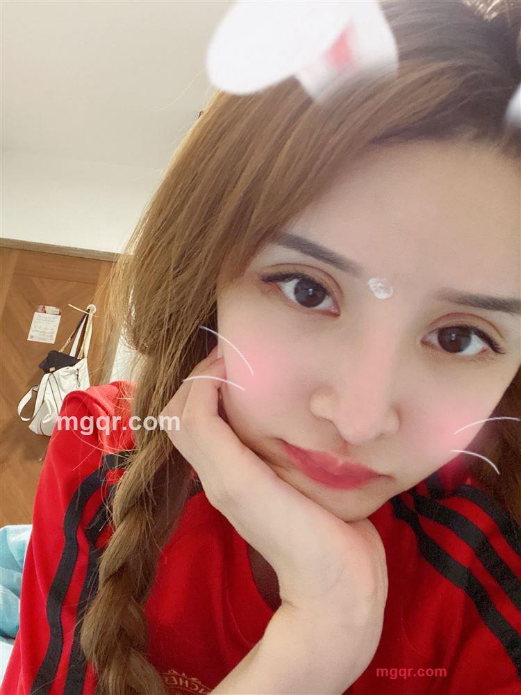 董晴的第1张照片