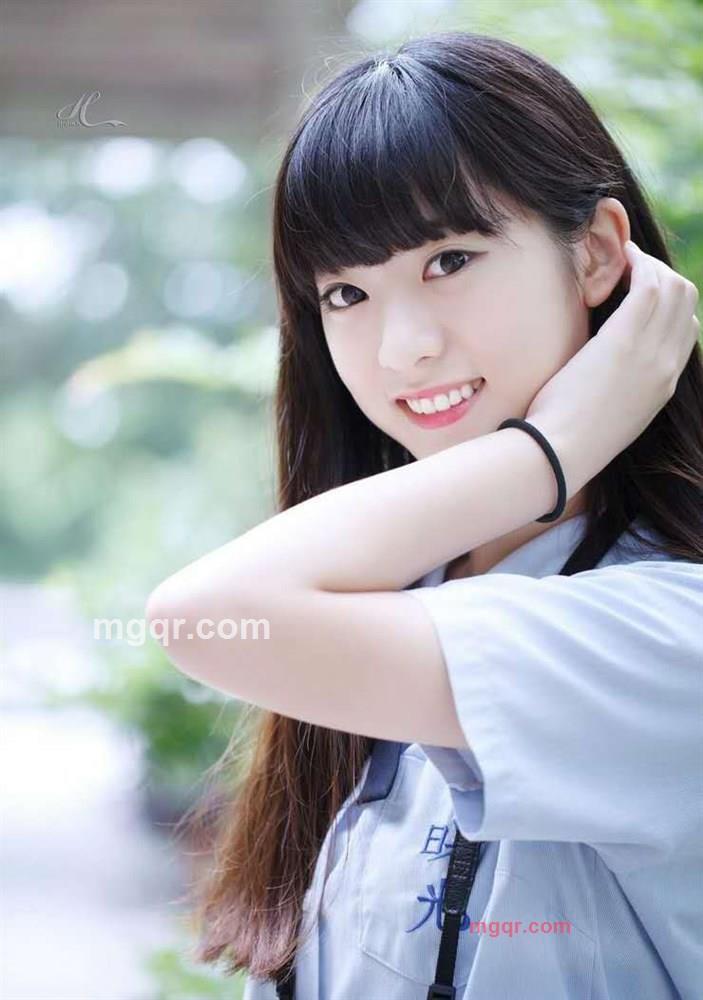 清纯女生的第1张照片