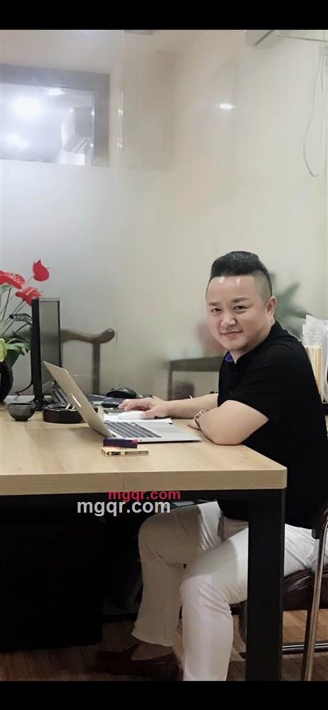 小小 大叔的第1张照片