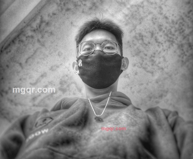 纪梵希的第1张照片