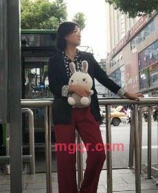 雅丫丫的第3张照片