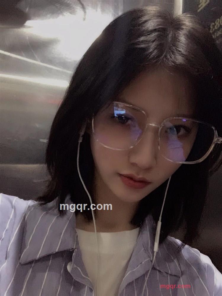 巴啦啦巴啦啦的第1张照片