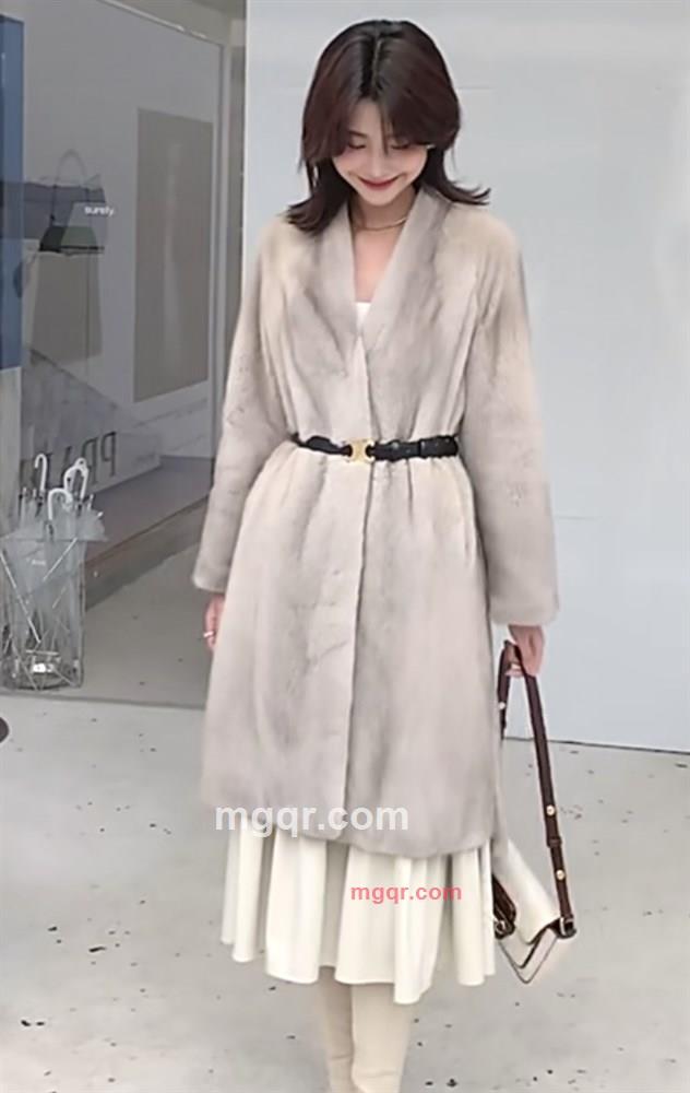 一粒沙小姐的第1张照片