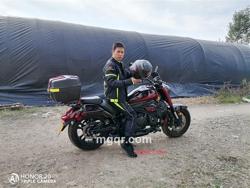 鳗鳗游的第1张照片