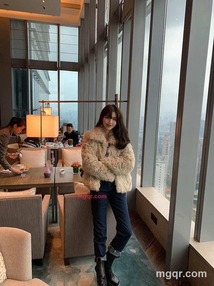 海伦Hale的第1张照片